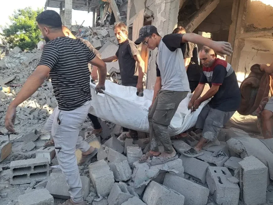 قصف إسرائيلي على غزة يخلف شهداء ويوسع خروقات الهدنة